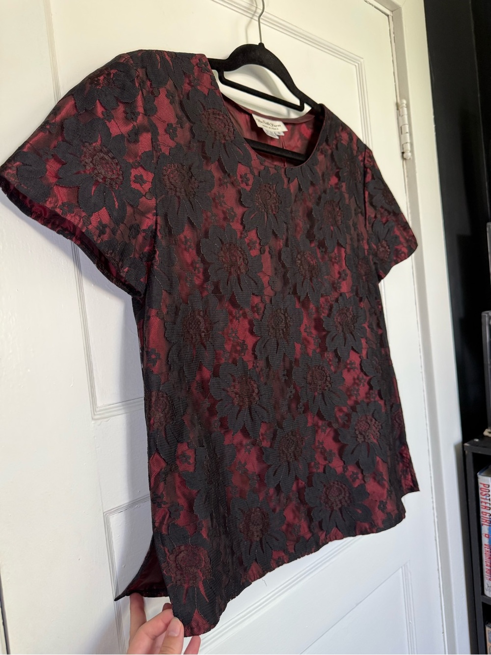Vintage The Silk Farm Burgundy Floral Lace Overlay Scoop Neck Blouse 100% Silk 8 - Picture 5 of 10